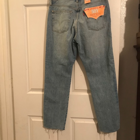 Levi’s Studded/distressed jeans - Picture 4 of 4